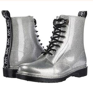 MICHAEL Michael Kors Women's Tavie Lug Sole Lace-Up Rain Booties EUC